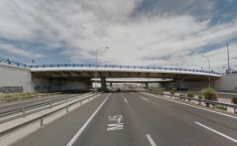 Puente sobre la M-45 en el Ensanche de Vallecas (España)