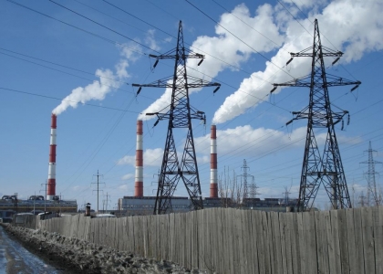 Instalación eléctrica y de megafonía en la central de ciclo combinado de Sugres en Ekaterimburgo (Rusia)